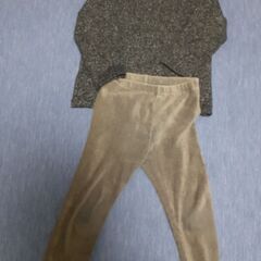ユニクロ　セーターとズボン　100cm