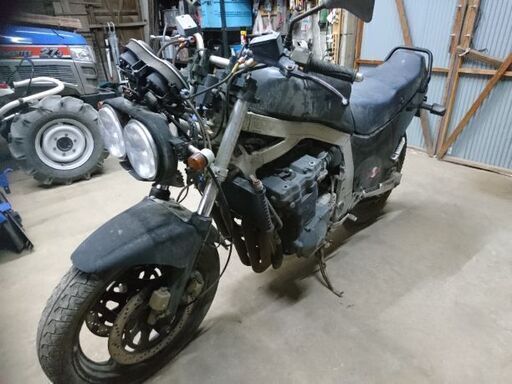 [お問い合わせ中]スズキGSX-R1100(GU74A)H型 レストア・部品取車 お問い合わせ中]スズキGSX-R1100(GU74A)H型 レストア・部品取車