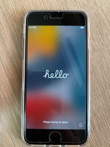 iPhone8 64GB Simロック解除済み