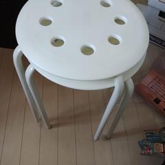 パイプ椅子（IKEA）