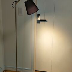 IKEA　イケア　LED電球　フロアランプ　NYFORS 