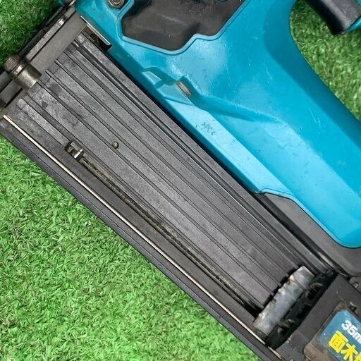 makita マキタ FN350DRG 35mm 18V 充電式面木釘打【野田愛宕店】【店頭