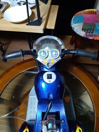 電動バイクのおもちゃ 玩具 オモチャ  ロードスター road star bike カッコイイ かっこいい 可愛い オシャレ 人気 激安 格安 破格 安い 特価 特売 子供用