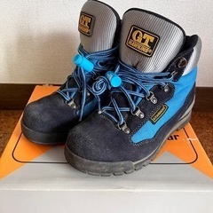 【無料】子供用登山靴　21cm、ジャイアンツタオル