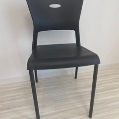 椅子一脚　ブラック