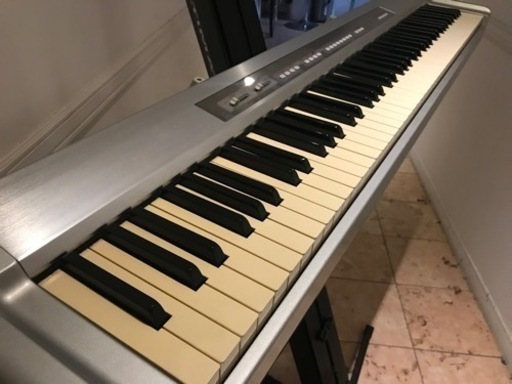 引き渡し完了済み■コロムビア/COLUMBIA■エレピアン■88鍵盤■電子ピアノ■スタンドとペダル付き 引き渡し完了済み□コロムビア/COLUMBIA□エレピアン□88鍵盤□電子