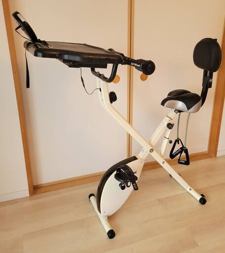 【値下中】デスク付きエアロバイク（FitDesk）