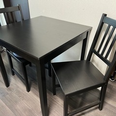 IKEA ラック　テーブル　椅子　クッション付き