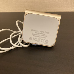 iPhone用の充電器
