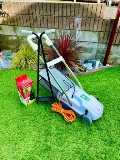 【取引完了】芝刈り機、芝生スパイク、芝エアレーションの3点