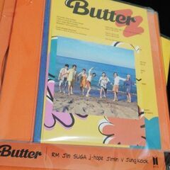 ●BTS Butter フォトブック2冊 CD1枚付