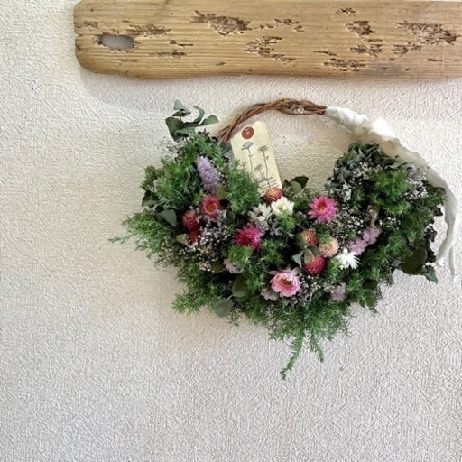 グリーンと花々のリース グリーンと花々 リースpt