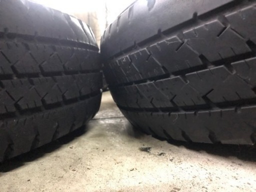 ハイエース用タイヤホイールセット中古
