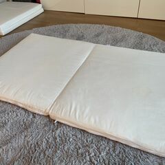 日本製 ベビー敷布団 固綿 二つ折れタイプ ホワイト ２つ