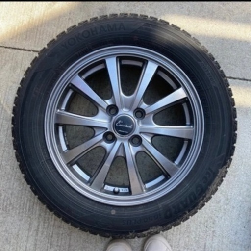 最終値下げ】スタッドレスタイヤ4本【日産ノートで使用】 販売 