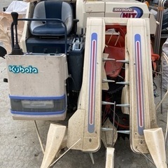クボタ コンバイン R1−121 実動品