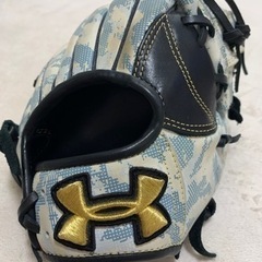 野球グローブ　アンダーアーマー 
