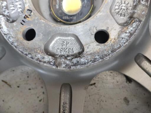 YOKOHAMAアルミホイール　ミルアス　１５インチ６J　OFF４３