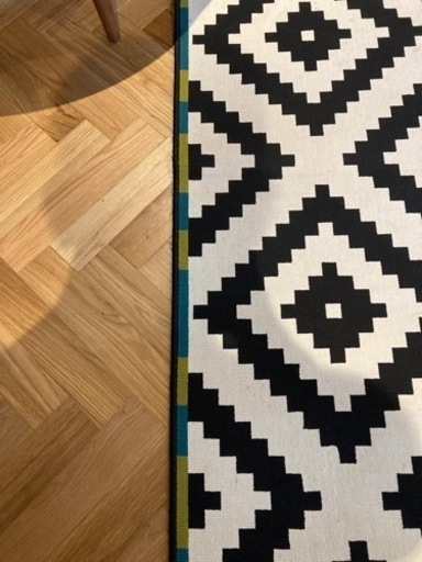 IKEA カーペット 幾何学 ジャーナルスタンダードファニチャー ラグ