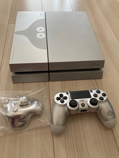 SONY PS4本体 メタルスライムエディション 動作確認済 コントローラー2個付