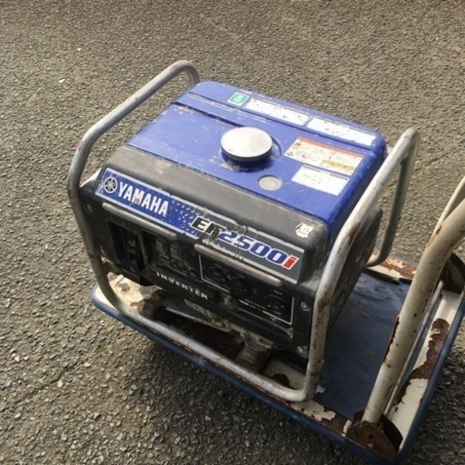 YAMAHA 発電機 EF2500i YAMAHA 発電機 EF2500i