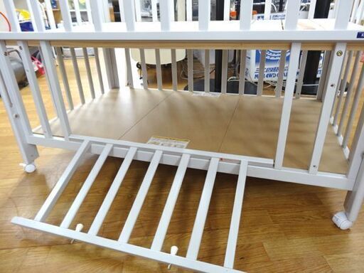 カトージ タチベッド グレー 120×70サイズ ベビーベッド KATOJI 床板高さ3段階調節 収納棚付き　西岡店 カトージ タチベッド グレー 120×70サイズ ベビーベッド KATOJI 床板高