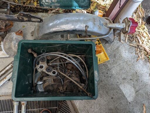 再度出品!ヤマハXS650E一台分部品