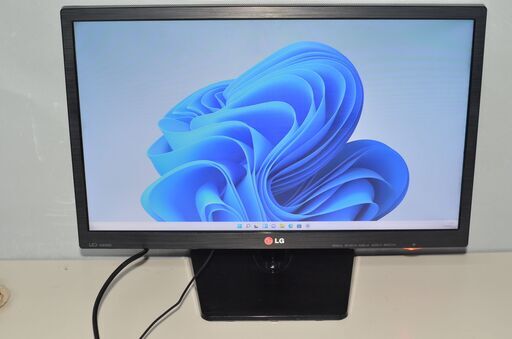 中古良品 LG FLATRON 22EN33T-B 21.5インチ液晶モニタ 動作確認済