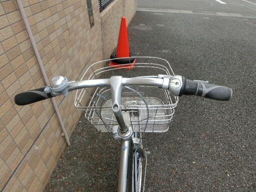 ブリヂストン アルベルト 26インチ シルバー 小傷・サビ少い、格安