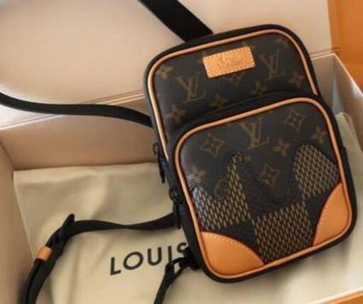 格安‼️お買い得‼️非常に入手困難‼️【日本完売コレクション品 ルイヴィトン×NIGOバッグ】男女兼用･正規品 格安‼️お買い得‼️非常に入手困難‼️【日本完売コレクション品 ルイ