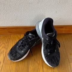 決まりました！NIKEスニーカー24.5cm