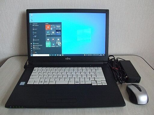 2017年 第六世代 Corei7-6600U フルHD 8GB　富士通 LIFEBOOK A746/N　ノートパソコン （3959）