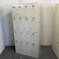 ☆ 中古品　8人用　スチールロッカー　4列2段　鍵付き　F-③