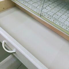 商品入れ替えの為、緊急値下げ！！たっぷり収納　食器棚 − 兵庫県