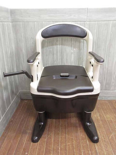 ss3678　安寿　ポータブルトイレ　ジャスピタ　ブラウン　ソフト便座　アロン化成　介護用トイレ　背もたれ　ひじ掛け　高さ調整可　キャスター付き　茶　体重最大100kgまで　排泄介護用品