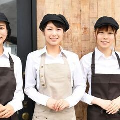 カフェスタッフ【週3～4日×時短勤務 相談可能！】　～スワン株式会社