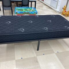 シングルベッド　ZINUS　ブラック