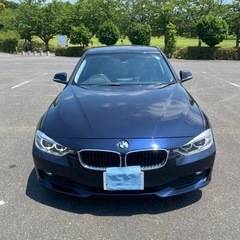 BMW 320d セダン