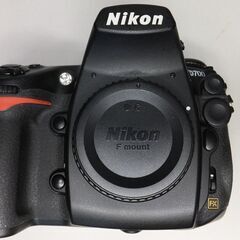 NIKON D700 デジタルフルサイズ一眼レフカメラ ボディ 中古品