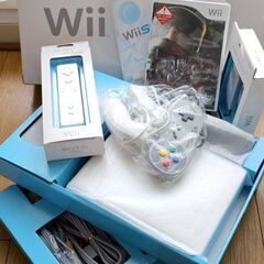 任天堂 Wii フルセット と ソフト2本（Wii Sports...