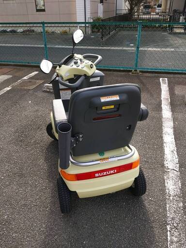 引取限定】スズキ ET4D8 セニアカー【ハンズクラフト八幡西店】