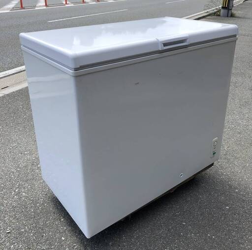 ☆ S-④　中古品　エスケイジャパン　ノンフロン冷凍庫　冷凍ストッカー SFU-A203　203L　2019年製　 厨房 冷凍庫 動作問題なし
