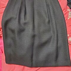 スカート　黒　1