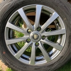 トヨタアイシスで使用（スタッドレスタイヤ）