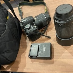Nikon D3100(本体、望遠レンズ、レンズガード、ケ…