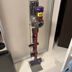 美品】ダイソン V8 Slim 付属品・スタンド全部付き