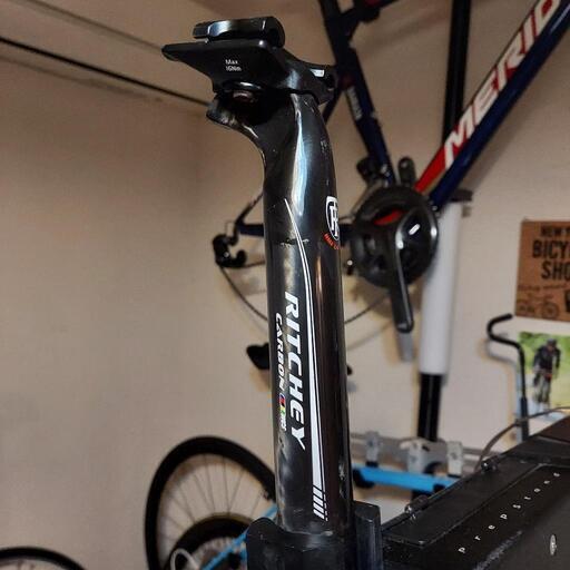 2万円以上の品 リッチーRitchy カーボンシートポスト