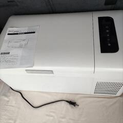 ポータブル 冷蔵庫 冷温庫 キャンプなどに最適　凍るまで冷えます１５リットル