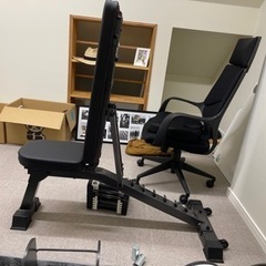 大幅値下げ！エクササイズ用ベンチ＋ダンベル２つセット 大幅値下げ！エクササイズ用ベンチ＋ダンベル2つセット