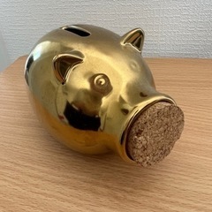 金の豚さん貯金箱☆